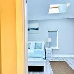 Daire Lovely Flat At Center Dublin