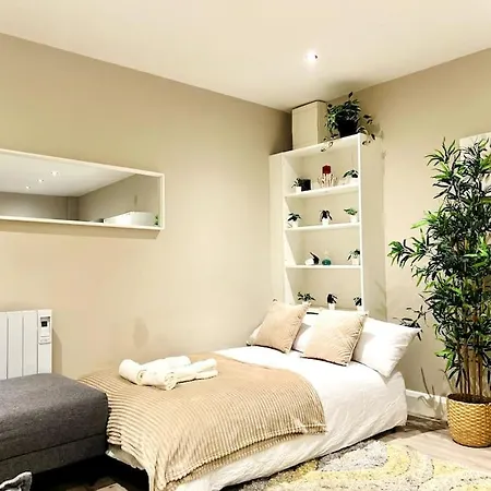 Lovely Flat At Center Daire *