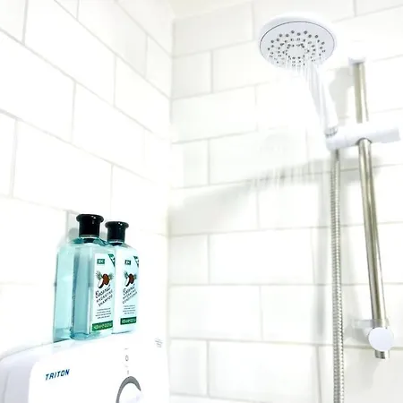 Lovely Flat At Center