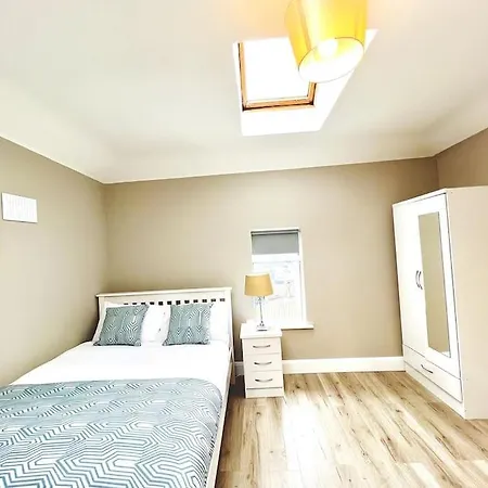 Lovely Flat At Center アパート *