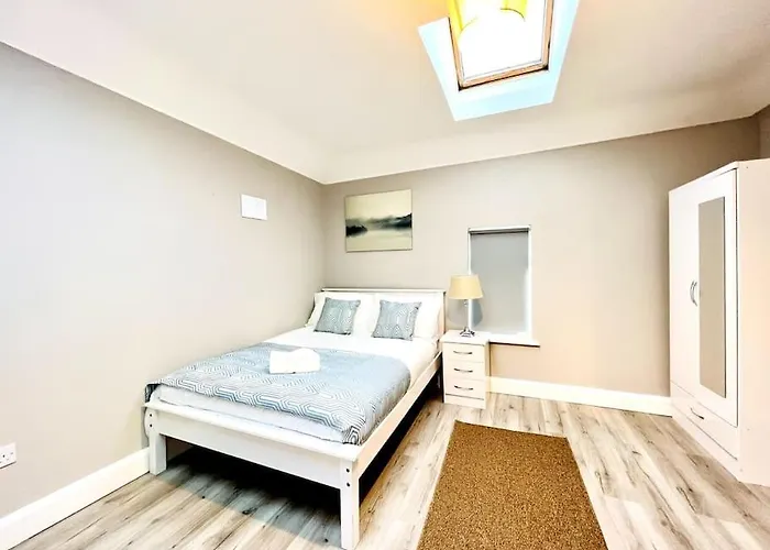 Lovely Flat At Center